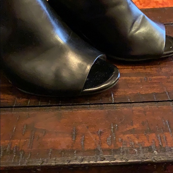 Black Wedge Open Toe Shoes - Picture 7 of 8